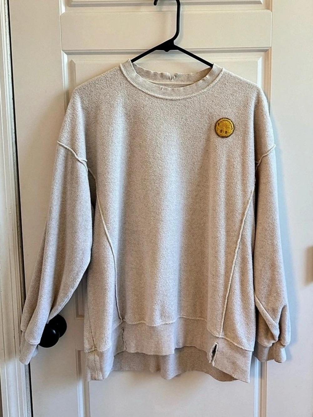 aerie x The Smiley Company Graphic Fleece Sweatshirt White XS